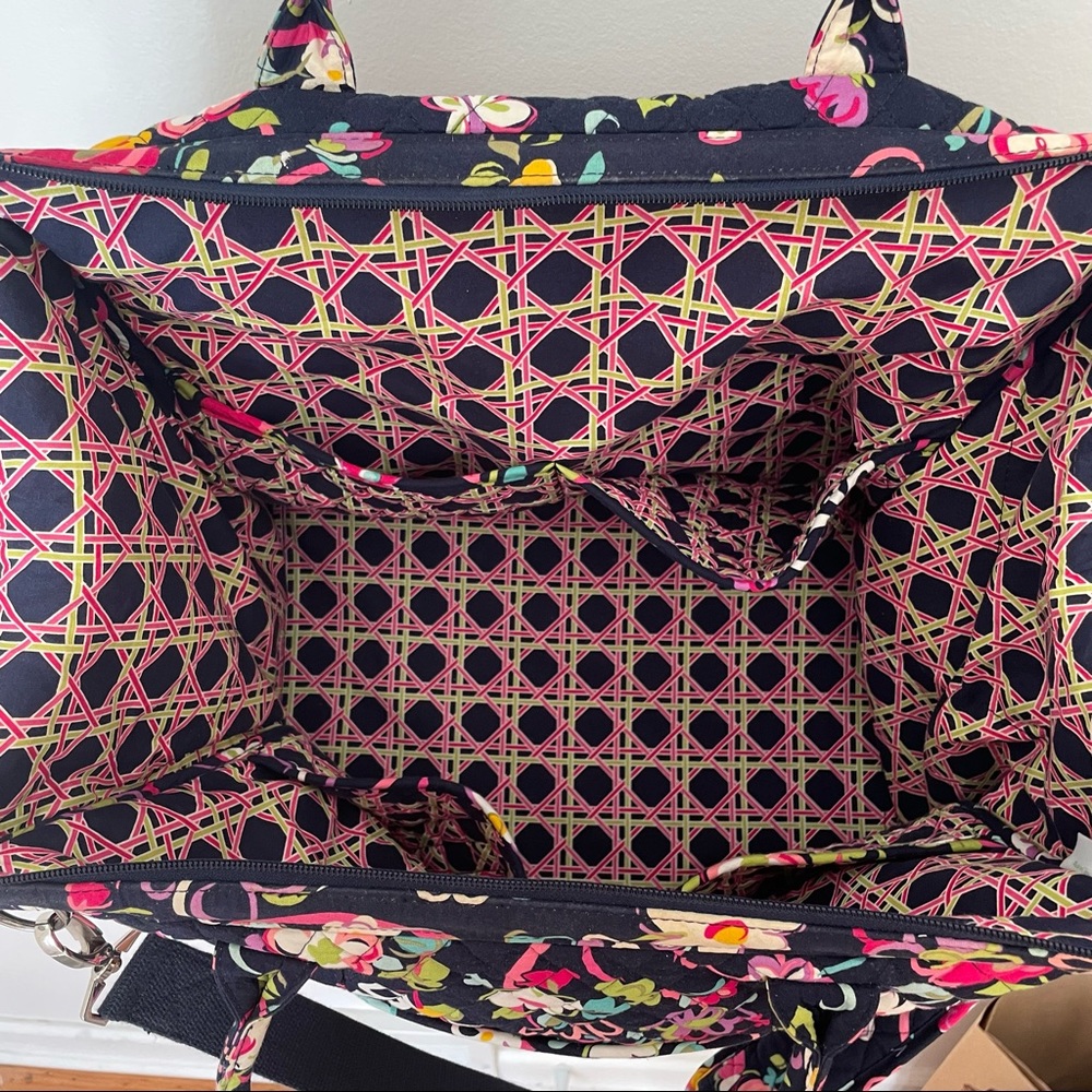 Vera Bradley Blue Floral Travel Duffle Bag - XL - Picture 6 of 12